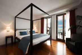 Гостиница Hotel Del Porto  Торри Дель Бенако